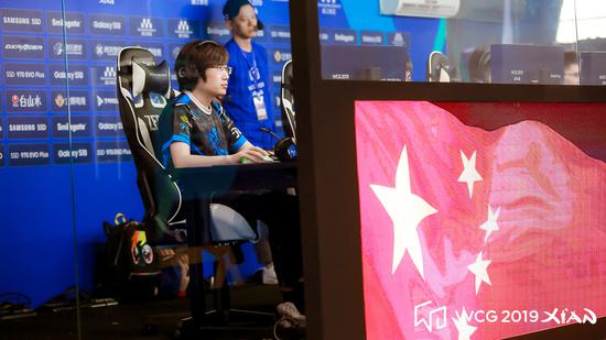 比赛一开始 比赛一开始